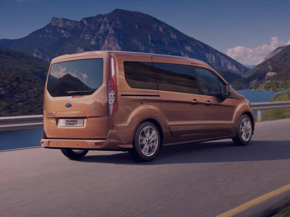 ford tourneo-connect-1