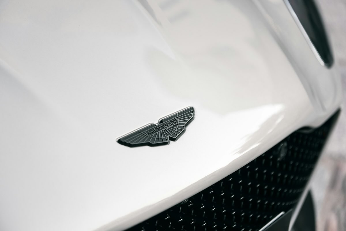 Fichas Técnicas Aston Martin